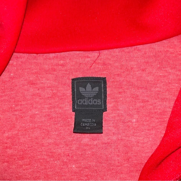 Adidas track suit red thick material - Picture 2 of 5